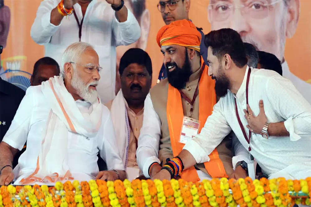 बिहार में उप मुख्यमंत्री की दौड़: सम्राट चौधरी और चिराग पासवान की संभावनाएं