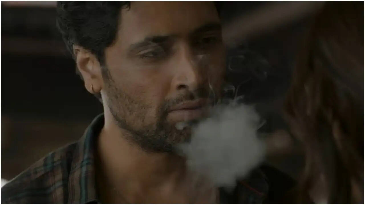 डकैत फिल्म ने बॉक्स ऑफिस पर दिखाई हल्की बढ़त, जानें कलेक्शन के आंकड़े