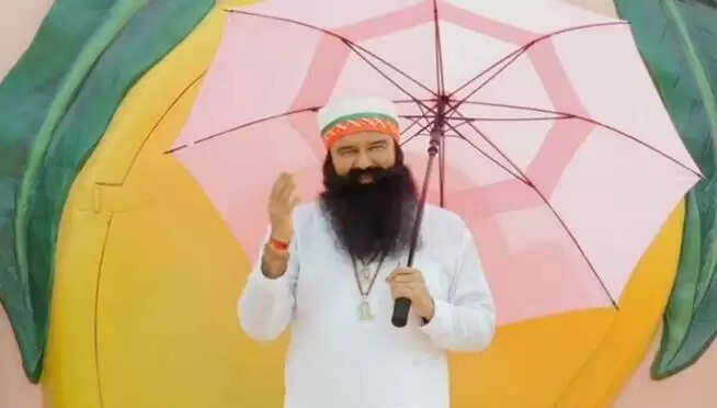 गुरमीत राम रहीम को मिली 40 दिनों की पैरोल, 15वीं बार जेल से बाहर आएंगे