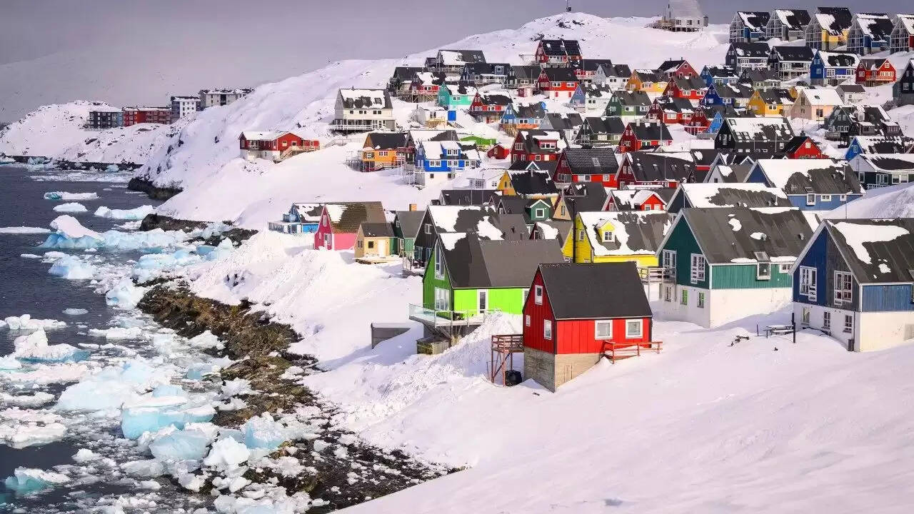 ग्रीनलैंड: अमेरिका की नजरों में क्यों है यह द्वीप?
