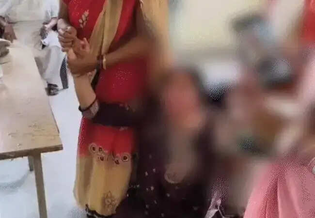 महिला दरोगा ने ससुर और पति पर गंभीर आरोप लगाए, पुलिस कार्रवाई पर उठे सवाल
