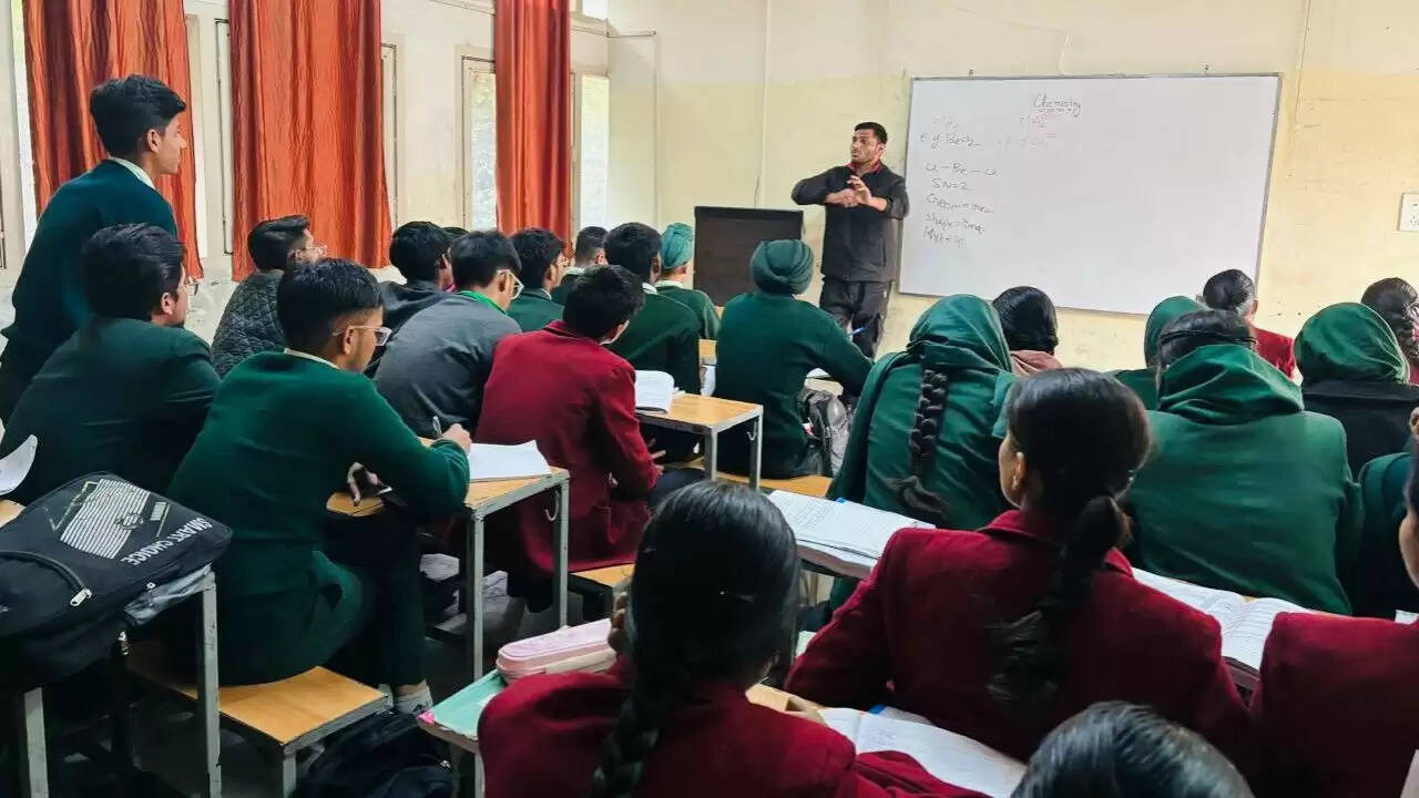 पंजाब में शीतकालीन कोचिंग कैंप: सरकारी स्कूलों के छात्रों के लिए नई संभावनाएं