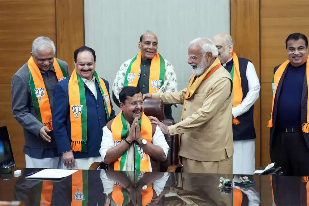 भाजपा में नितिन नबीन का अध्यक्ष बनना: नए युग की शुरुआत या निरंतरता?