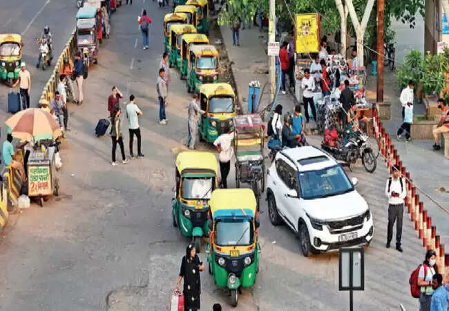 लखनऊ में जाम की समस्या से निपटने के लिए नए ऑटो स्टैंड का निर्माण