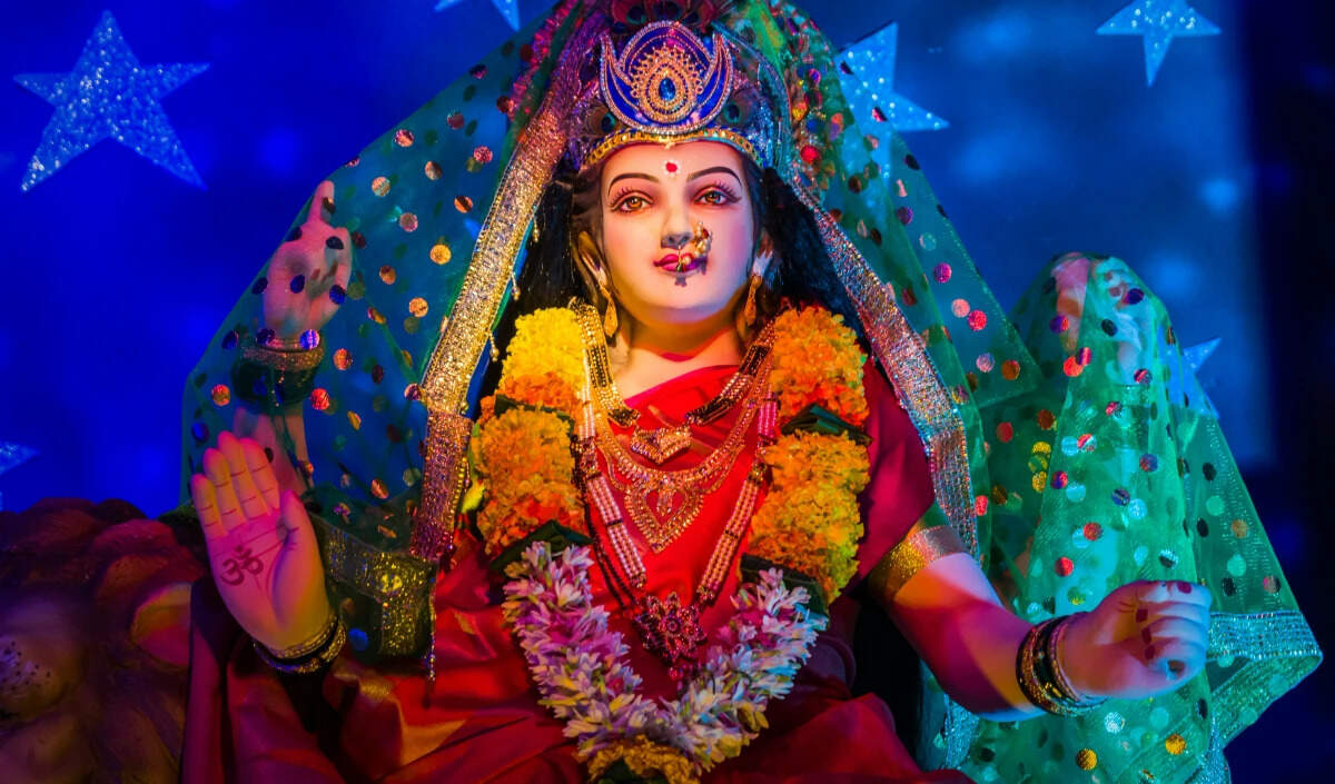 शारदीय नवरात्रि: पूजा के दौरान ध्यान रखने योग्य बातें