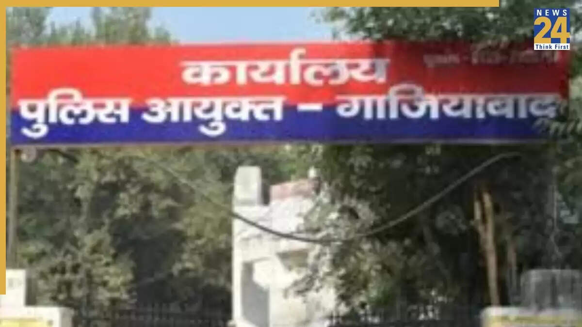 गाजियाबाद में पुलिस पर हमले के मामले में 23 आरोपियों पर गैंगस्टर की कार्रवाई