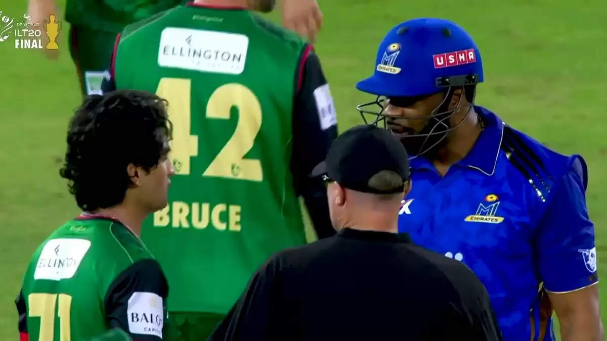 ILT20 फाइनल में पोलार्ड और नसीम शाह के बीच गरमागरम बहस