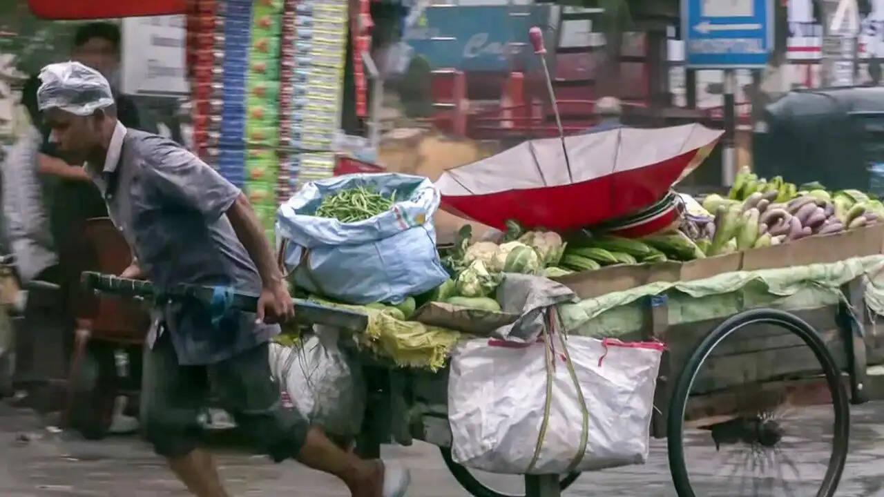 दिल्ली में ट्रांसपोर्ट हड़ताल से सब्जियों की कीमतों में उछाल