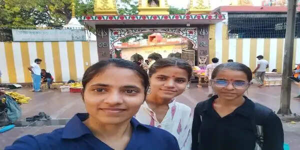 ऋग्वेद की ब्रह्मवादिनी परंपरा को सहेज रहीं बक्सर की तीन बेटियां, दिल्ली में साध रहीं देववाणी संस्कृत की तपस्या