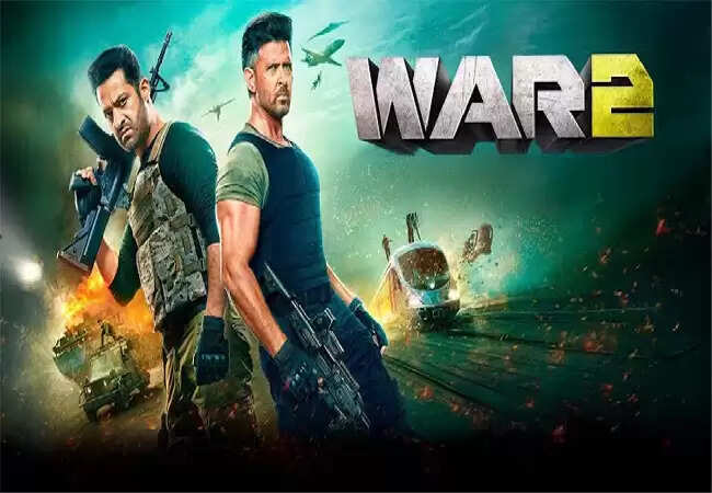 ऋतिक रोशन और जूनियर एनटीआर की फिल्म 'वॉर 2' ने पहले दिन की कमाई में मचाई धूम