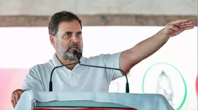 राहुल गांधी ने त्रिपुरा के छात्र एंजेल चकमा की हत्या की निंदा की