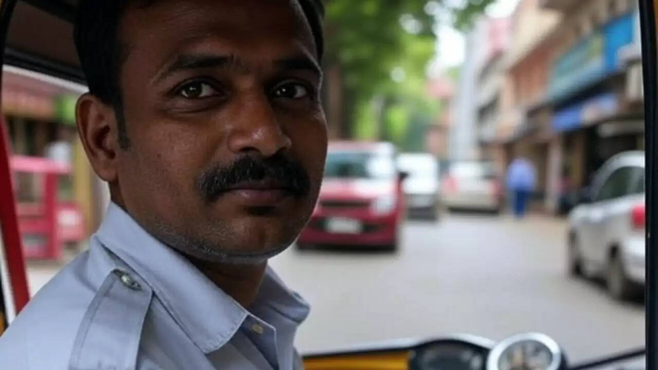बेंगलुरु के ऑटो चालक की कहानी ने सोशल मीडिया पर मचाई हलचल