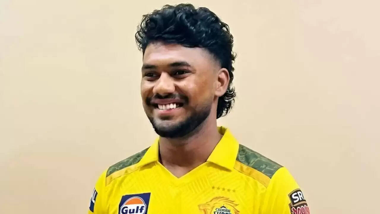 आईपीएल 2026 में कार्तिक शर्मा की रिकॉर्ड खरीदारी: पिता का कर्ज चुकाने का लिया संकल्प