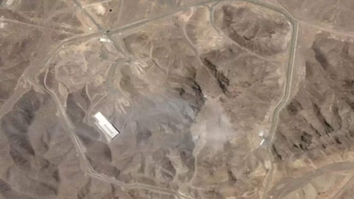 ईरान के परमाणु ठिकाने पर हमले के बाद ट्रंप का दावा हुआ सही