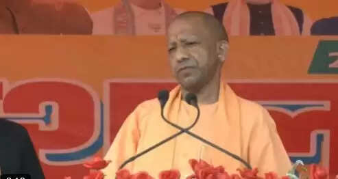 बिहार चुनाव 2025: मुख्यमंत्री योगी आदित्यनाथ का महागठबंधन पर हमला