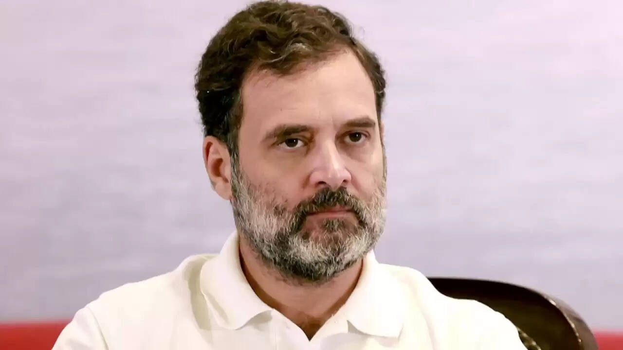 कांग्रेस की रणनीति: राहुल गांधी ने 48 सीटों पर चर्चा की