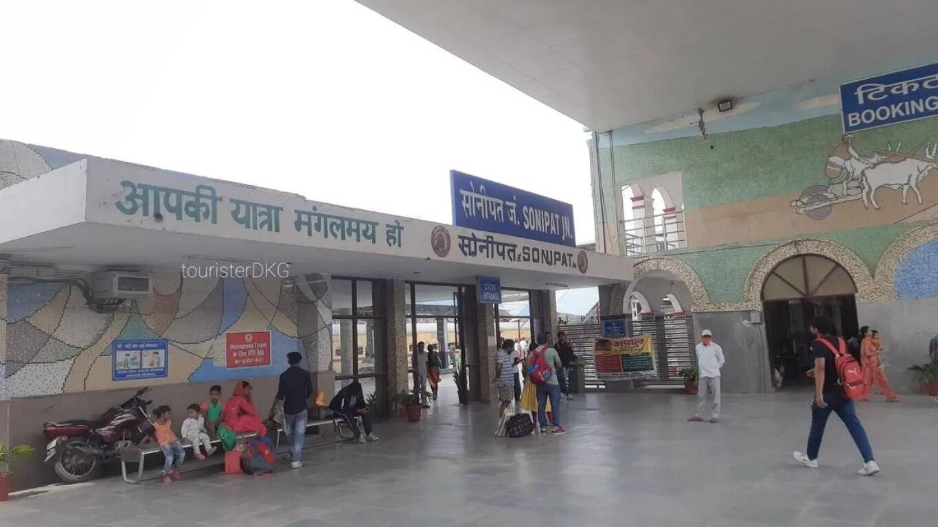 सोनीपत रेलवे स्टेशन पर नए फुट ओवरब्रिज का निर्माण, यात्रियों के लिए बेहतर सुविधाएं