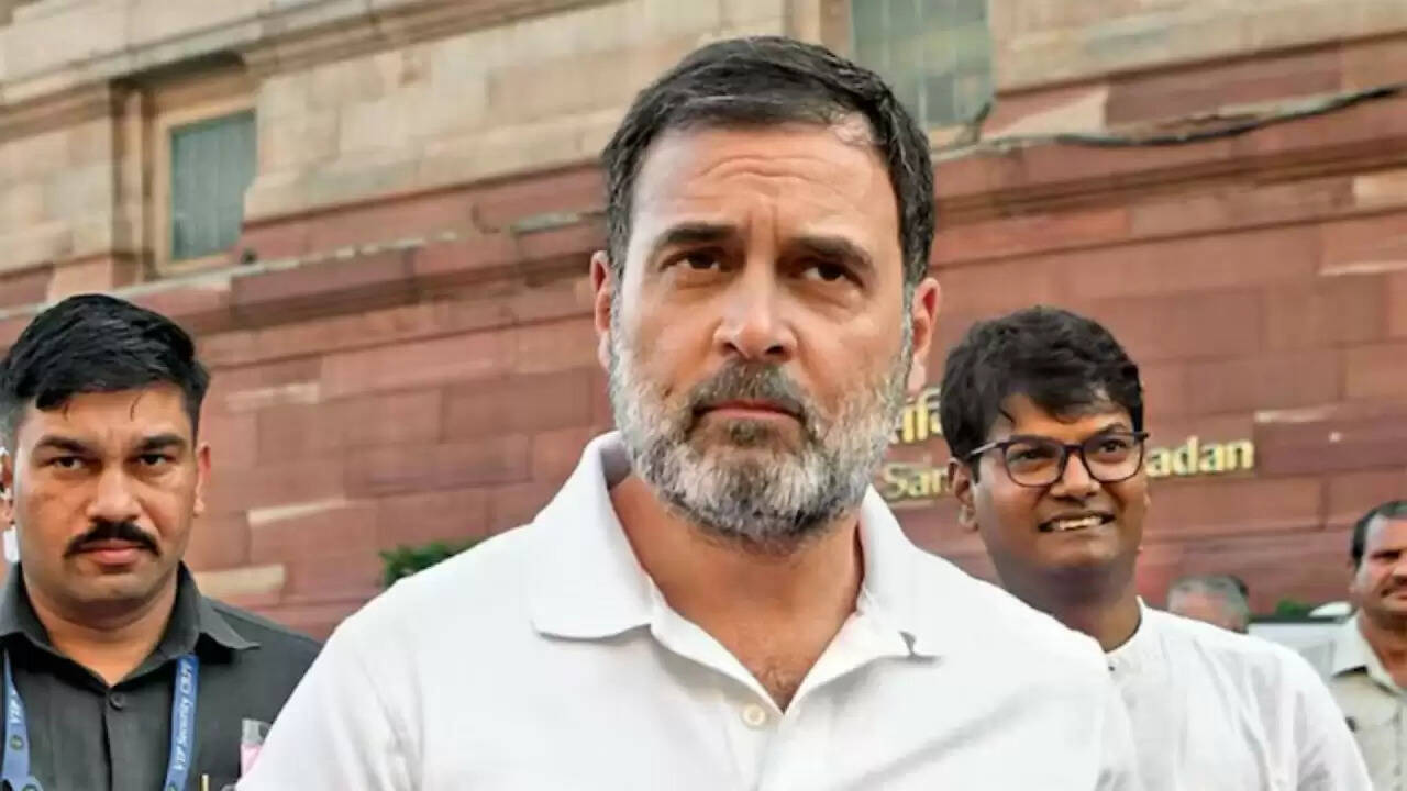 राहुल गांधी का भाजपा पर गंभीर आरोप: चुनावों में धांधली का दावा