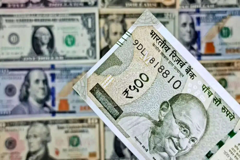 आरबीआई के लिए डॉलर की आवक बढ़ाने के उपायों पर विचार