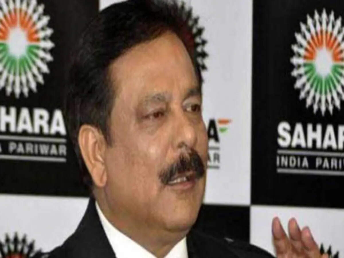 सुप्रीम कोर्ट ने सहारा समूह की याचिका पर सुनवाई टाली