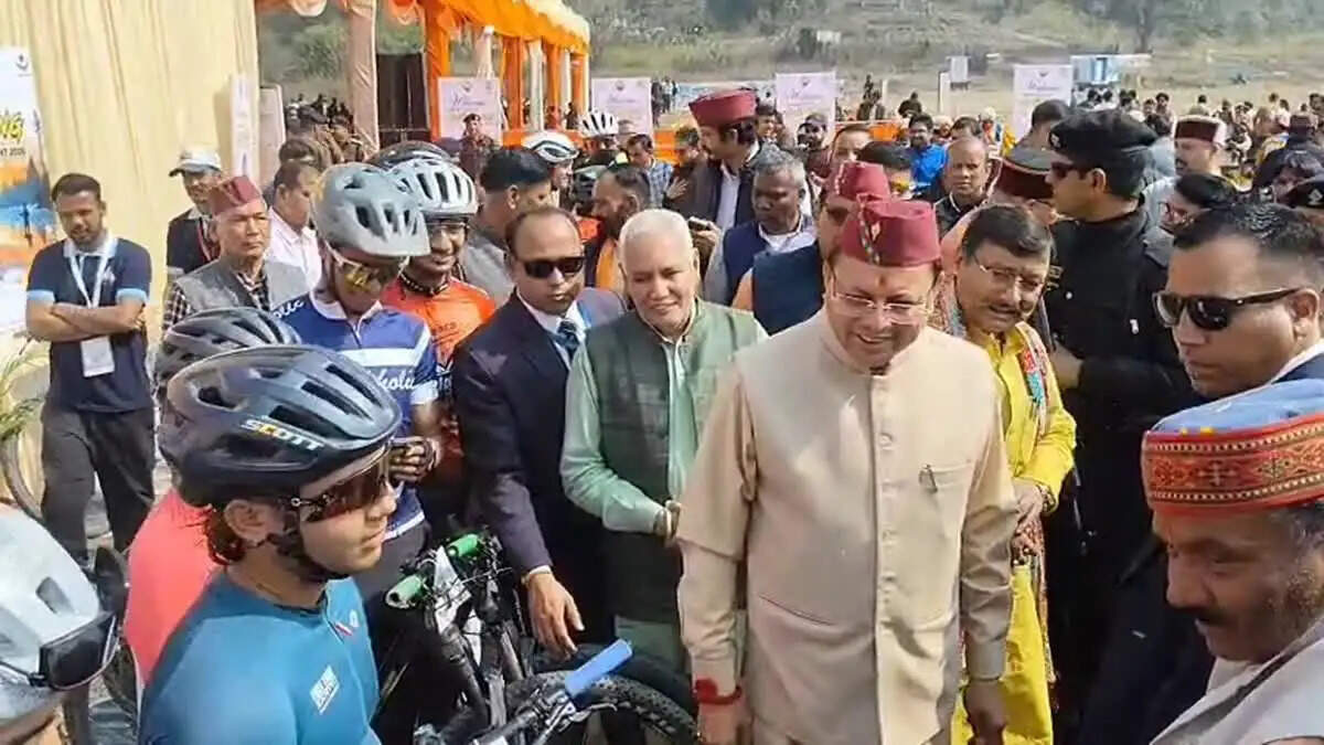 सीएम धामी ने नयार वैली एडवेंचर फेस्टिवल का उद्घाटन किया