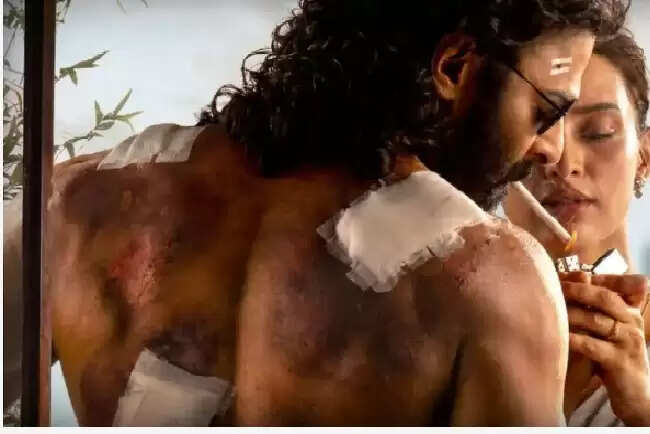 प्रभास की फिल्म 'स्पिरिट' का पहला लुक जारी, फैंस में खुशी की लहर