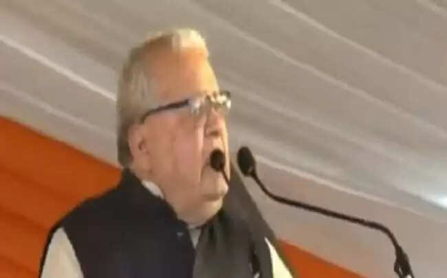 कलराज मिश्र का गुस्सा: अलीगढ़ में हिंदू गौरव दिवस पर भाषण के दौरान नाराजगी