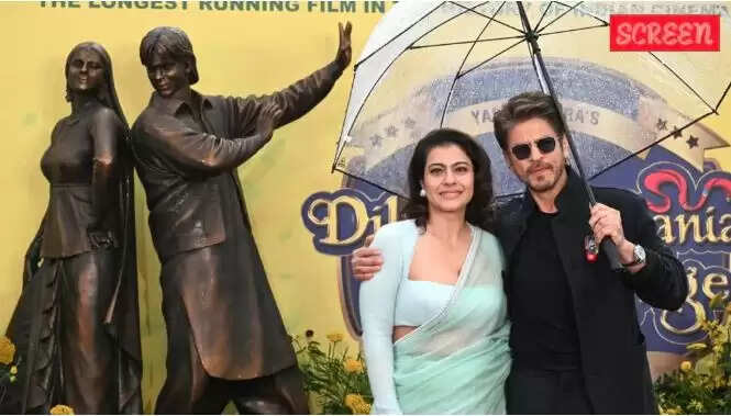 लंदन में DDLJ के राज और सिमरन की मूर्ति का अनावरण