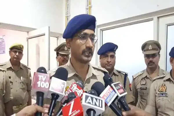 उत्तर प्रदेश में साइको किलर का एनकाउंटर: तीन हत्याओं के बाद पुलिस ने किया ढेर
