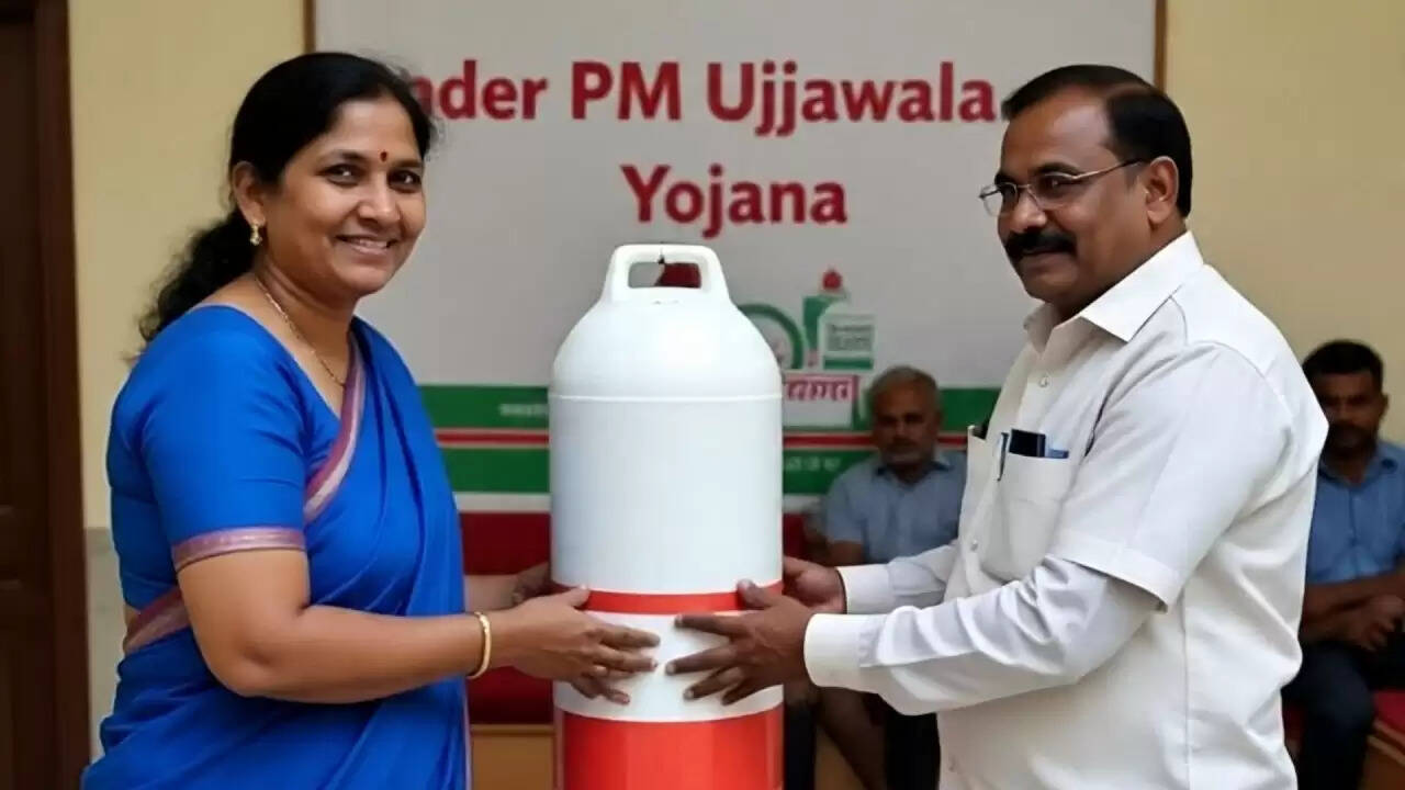 नवरात्रि पर महिलाओं के लिए केंद्र सरकार का बड़ा तोहफा: 25 लाख मुफ्त LPG कनेक्शन