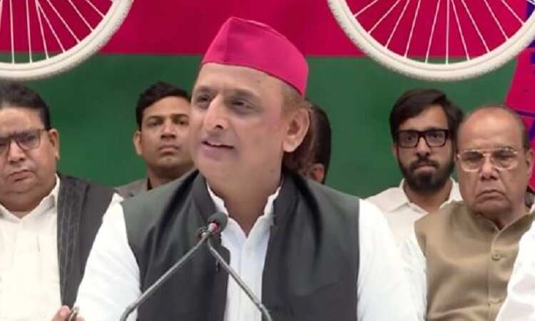 अखिलेश यादव ने शंकराचार्य पर आरोपों को लेकर भाजपा पर साधा निशाना