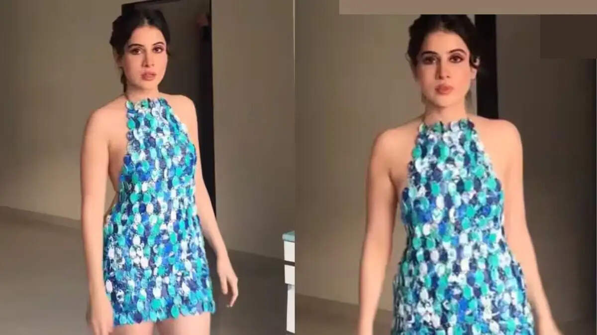 उर्फी जावेद की अनोखी ड्रेस: बोतल के ढक्कनों से बनी, इवेंट से पहले हुआ बड़ा हादसा