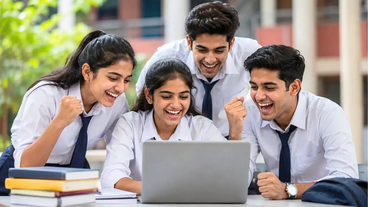 CBSE ने 12वीं के मार्क्स वेरिफिकेशन के नतीजे जारी किए: जानें कैसे चेक करें अपना स्टेटस