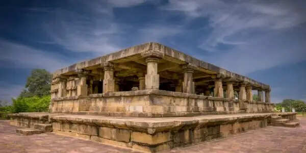 छग : बारसूर का बत्तीसा मंदिर अद्भुत शिल्पकला का प्रतीक
