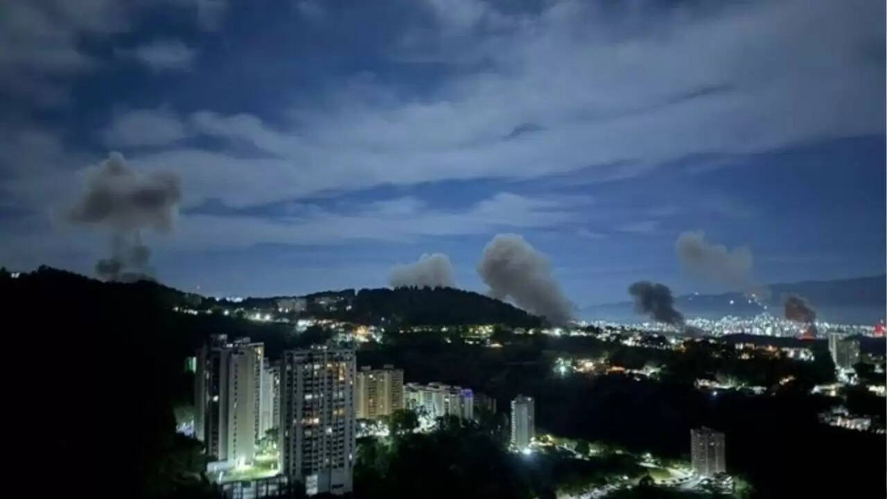 वेनेजुएला में अमेरिका का सैन्य ऑपरेशन: मादुरो की गिरफ्तारी और वैश्विक प्रतिक्रिया