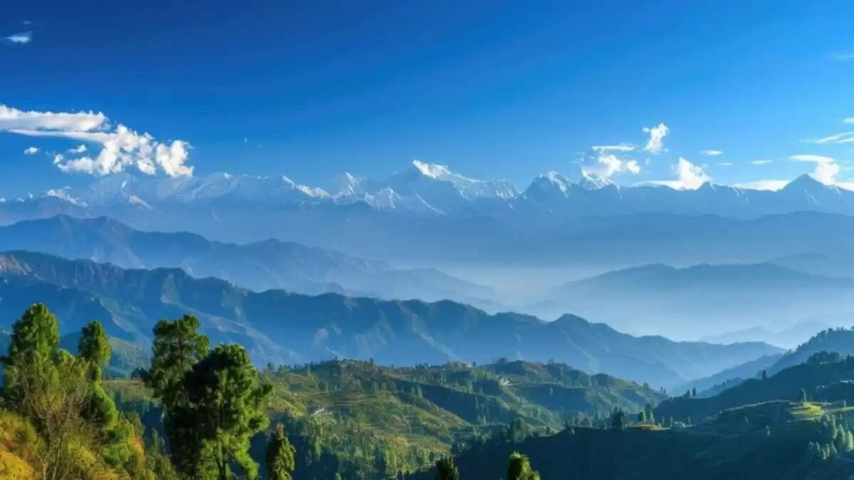 रानीखेत के आसपास के बेहतरीन हिल स्टेशनों की खोज