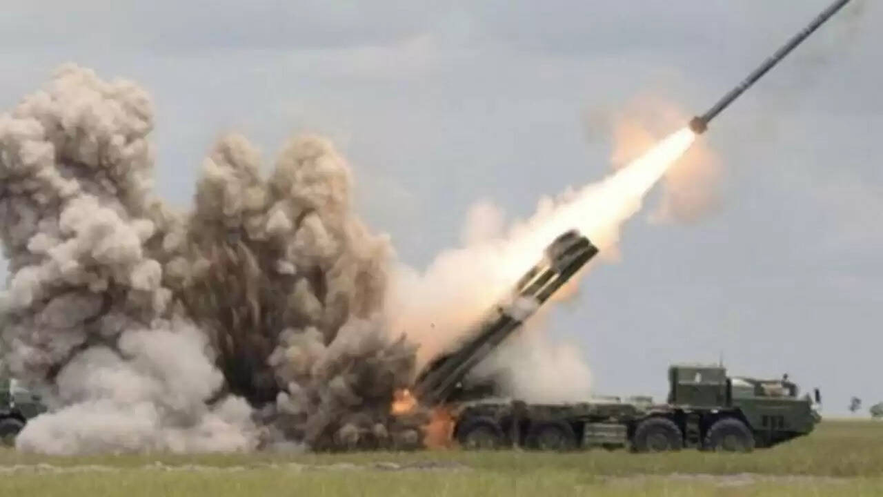 रूस का S-400 ने F-16 लड़ाकू विमान को गिराया