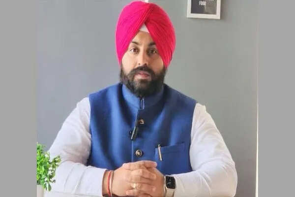 श्री आनंदपुर साहिब में गुरु तेग बहादुर जी के शहीदी शताब्दी समारोह का लाइव प्रसारण