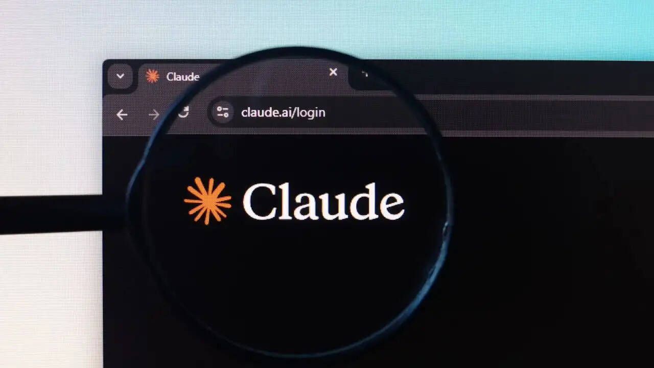 क्लाउड एआई में वैश्विक आउटेज: यूजर्स को हो रही समस्याएं