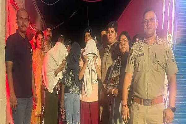 कांगड़ा में देह व्यापार का भंडाफोड़: एक महिला गिरफ्तार, दो युवतियां रेस्क्यू