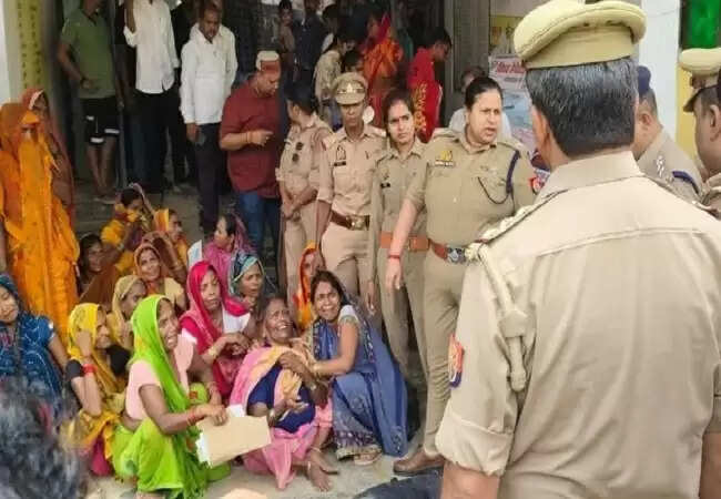 अमेठी में जमीन विवाद के चलते दो हत्याएं, आरोपी फरार