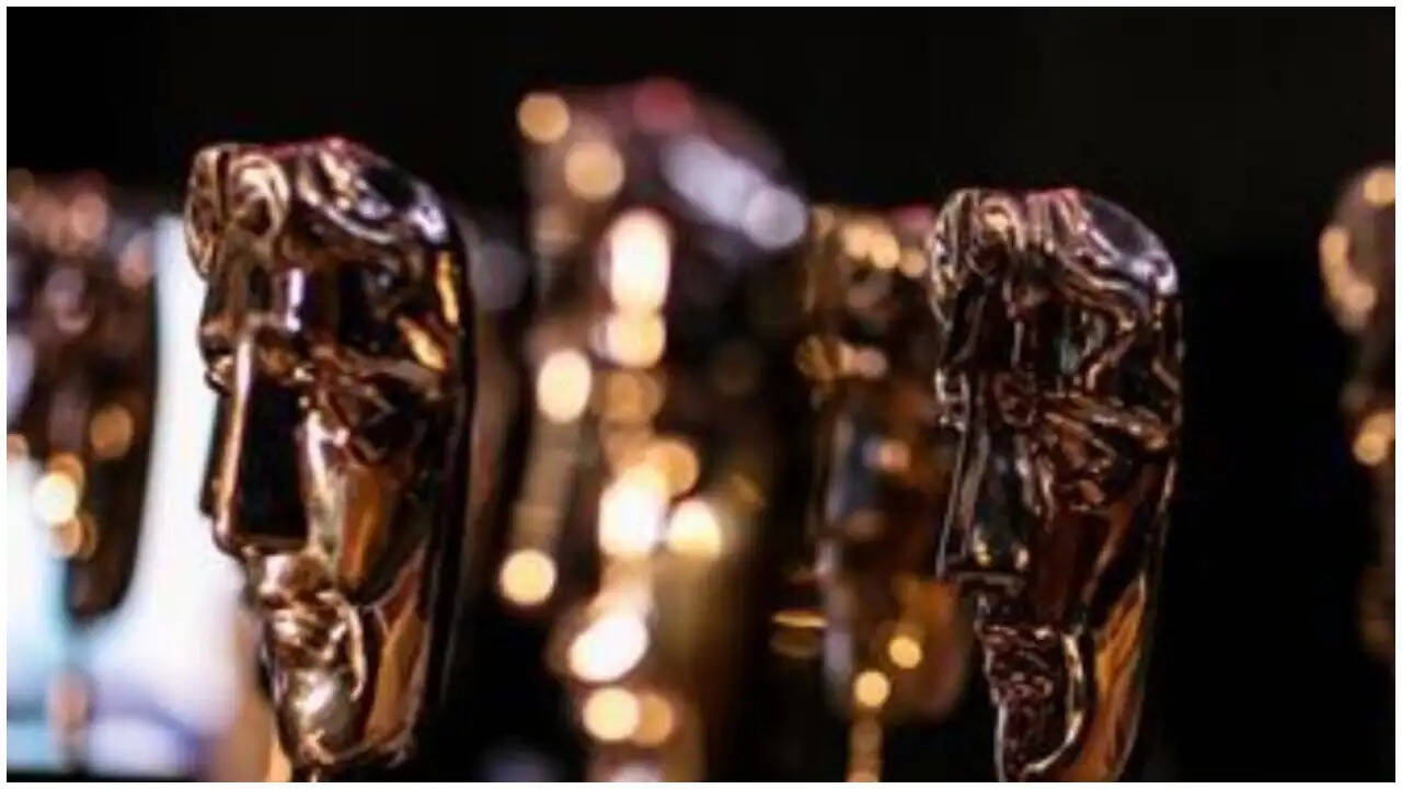 BAFTA 2026: वन बैटल आफ्टर अनदर ने जीते छह पुरस्कार, रॉबर्ट अरामायो का सरप्राइज जीत