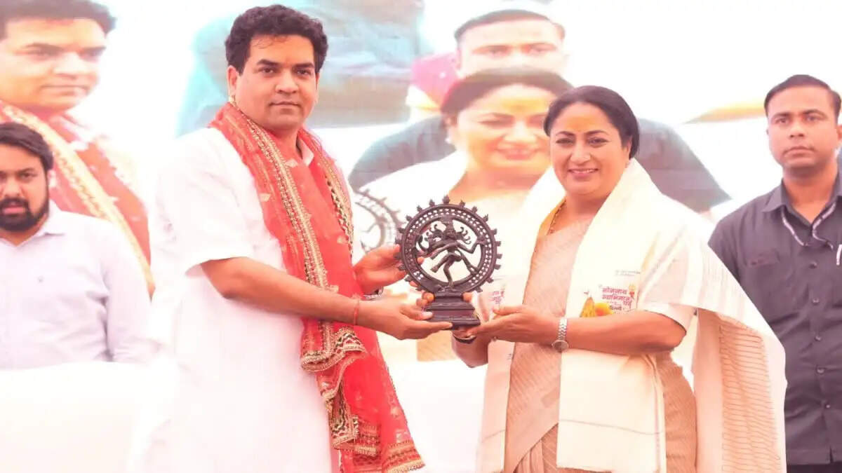 दिल्ली में कांवड़ यात्रा के लिए नई समिति का गठन, कपिल मिश्रा बने अध्यक्ष