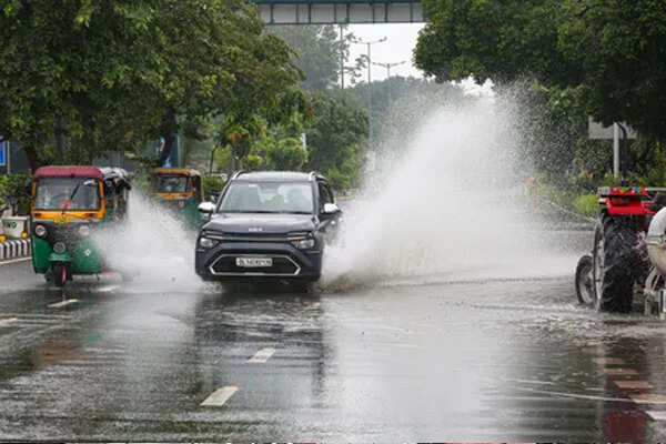 दिल्ली-एनसीआर में बारिश का दौर, 14 से 20 अगस्त तक जारी रहेगा