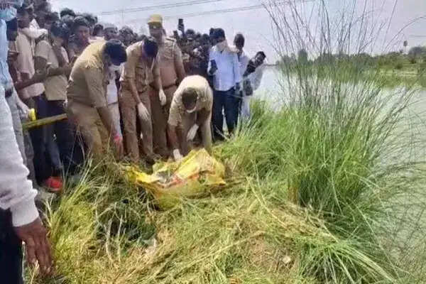 उत्तर प्रदेश में पूर्व प्रधान की हत्या का खुलासा, प्रेमिका गिरफ्तार