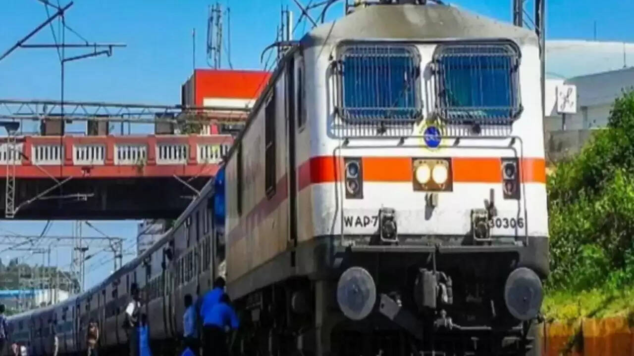 सर्दियों में ट्रेनों का संचालन: अंबाला रेल मंडल ने उठाए महत्वपूर्ण कदम