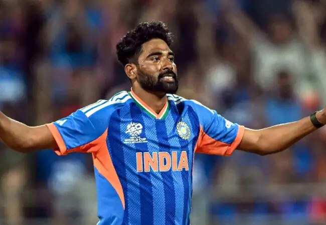 मोहम्मद सिराज को इंग्लैंड दौरे से बाहर किया गया, प्रसिद्ध कृष्णा को मिली जगह