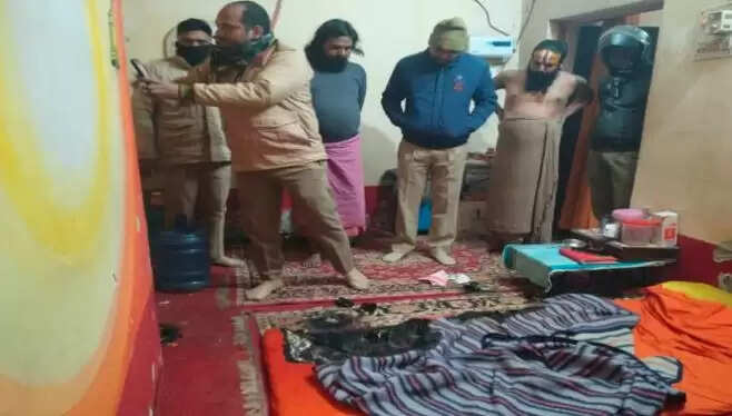 अयोध्या में हनुमानगढ़ी आश्रम में आगजनी की कोशिश, संत की जान को खतरा