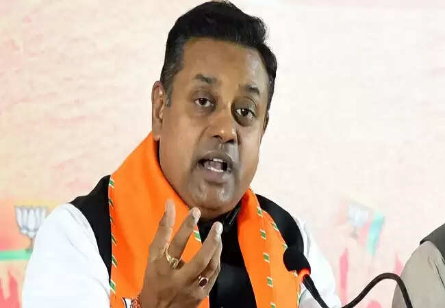 संबित पात्रा ने कांग्रेस के प्लूटोनियम बम बयान पर किया पलटवार