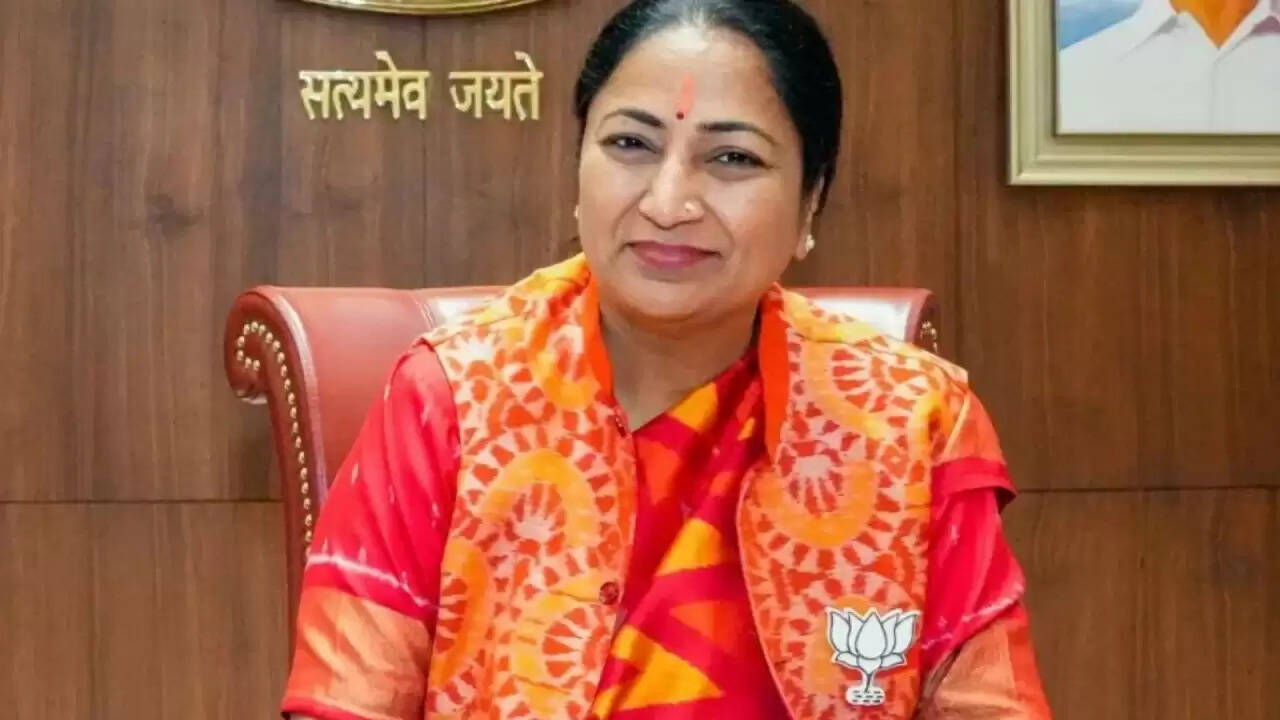 दिल्ली सरकार का नया विधेयक: प्राइवेट स्कूलों की फीस वृद्धि पर लगेगा अंकुश